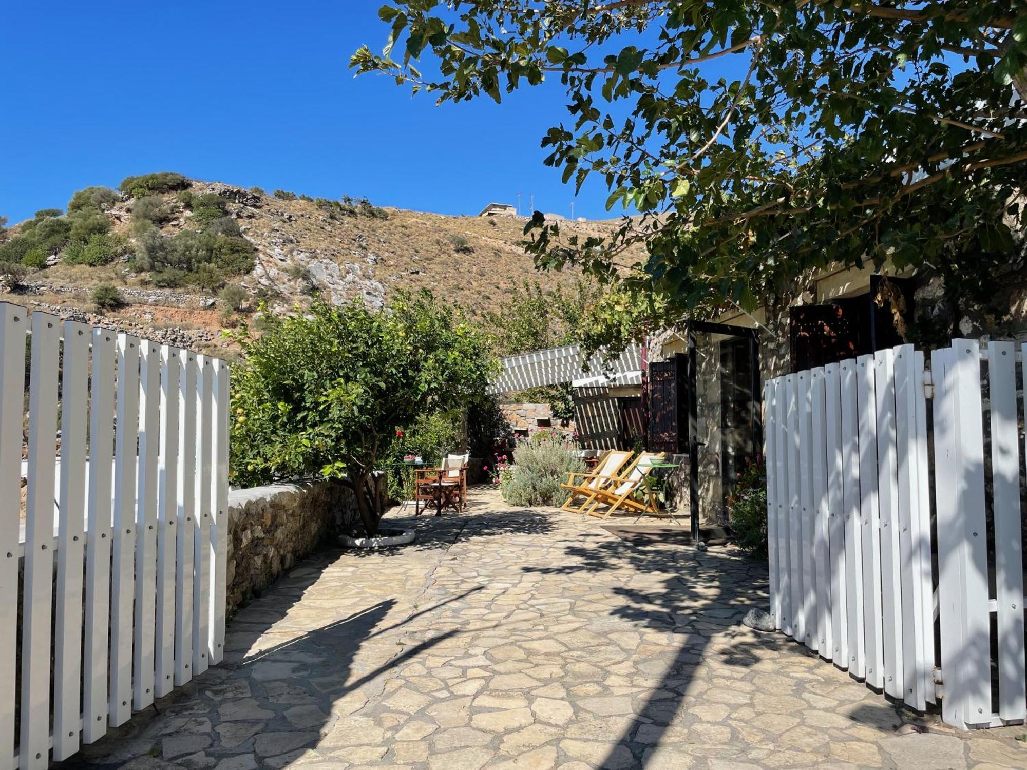 Villa La Familia Maison Traditionnelle Πλακιάς Εξωτερικό φωτογραφία